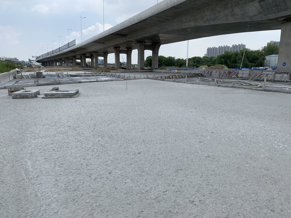 泡沫輕質土道路軟基治理施工技術